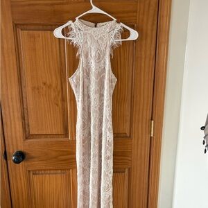 Elegant Lace Sleeveless Dress - Cream